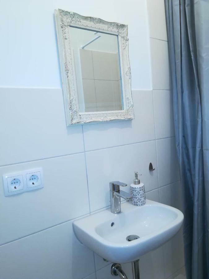 Zentrales Apartment In Gelsenkirchen Exteriör bild
